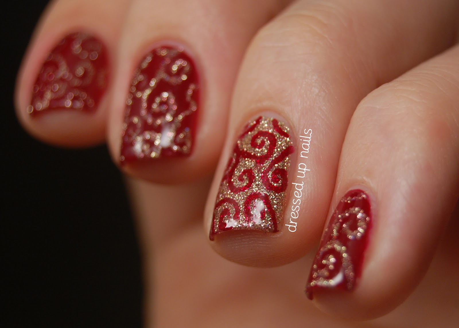 Post image for Sing We Joyous All Together for Holiday Nail Trends